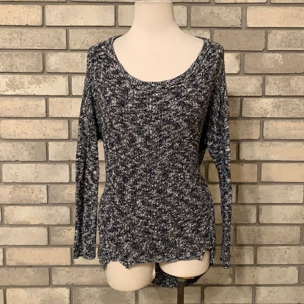 3for$20 gray black white blend sweater xs